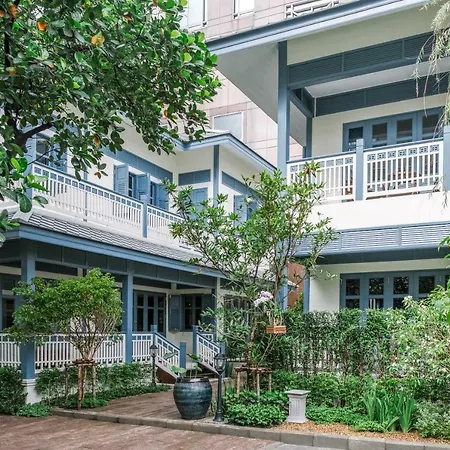 Hotel Baan Vajra