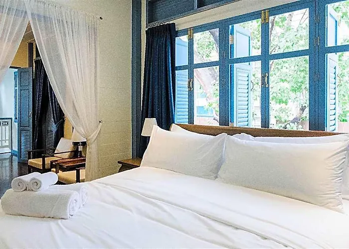 Baan Vajra Hotel 3*