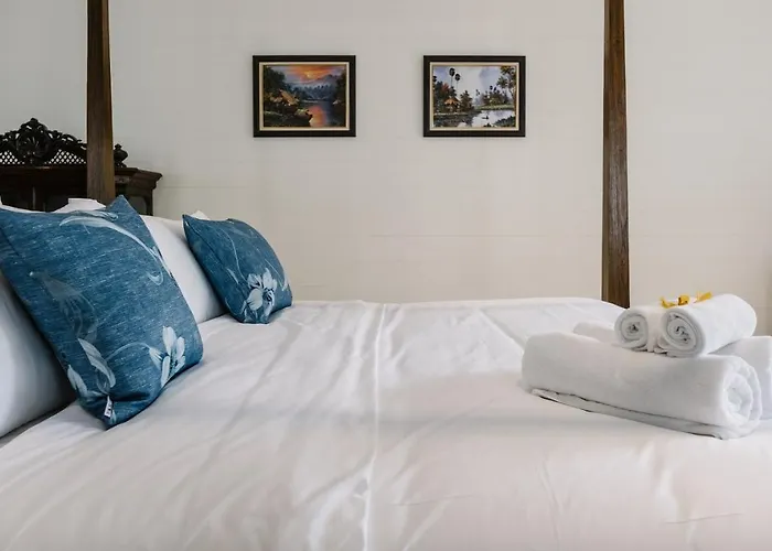 Baan Vajra Hotel 3*